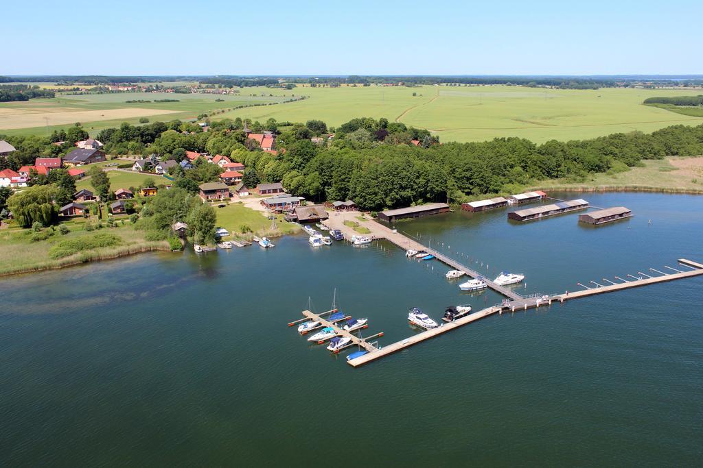 Ferienanlage Mueritz Seeromantik Sietow Dorf Exteriér fotografie